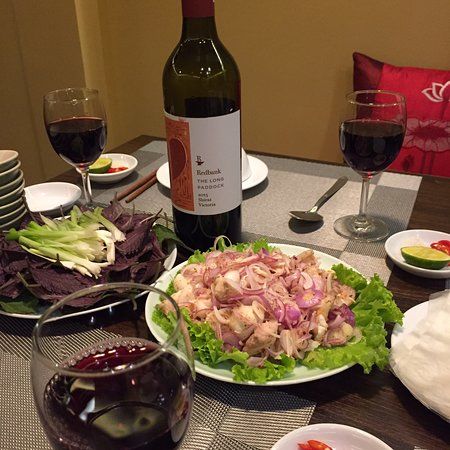 Yin & Yang Hanoi Restaurant